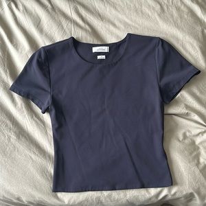 Babaton Contour Crew T-Shirt